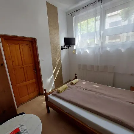Palma Vendeghaz Bed & Breakfast 3*