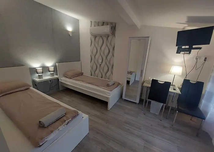 Palma Vendeghaz Bed and Breakfast 3*