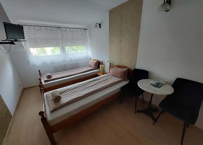 Palma Vendeghaz Bed and Breakfast 3*