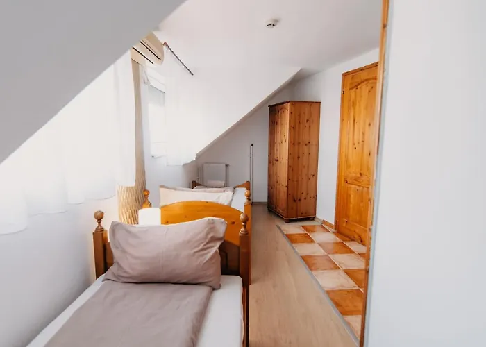 Palma Vendeghaz Bed and Breakfast 3*