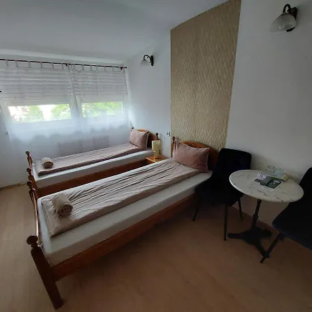 Palma Vendeghaz Bed & Breakfast 2*