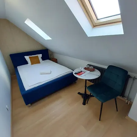 Bed & Breakfast Palma Vendeghaz 2*