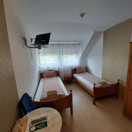 Bed & Breakfast Palma Vendeghaz 2*
