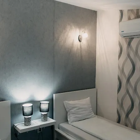 Palma Vendeghaz B&B 2*